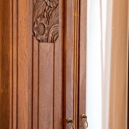 Seven Cafe&hotel Bed & Breakfast 4*