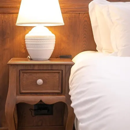 Bed & Breakfast Seven Cafe&hotel