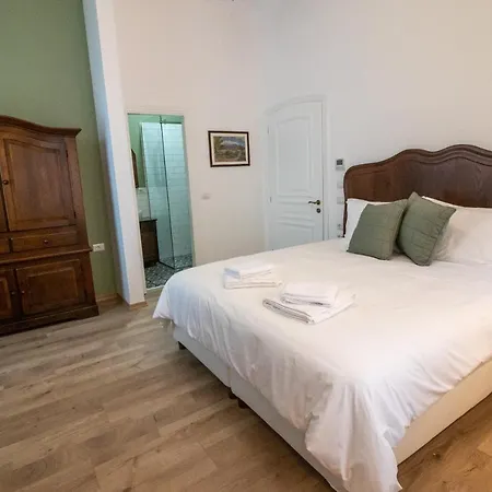 Bed & Breakfast Seven Cafe&hotel Pogradec