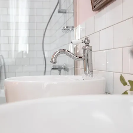 Seven Cafe And Panzió